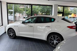 Maserati Levante V6 Diesel 275 CV AWD