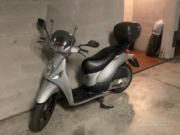 Scooter malaguti cc.150