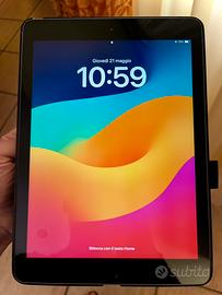 iPad 9.7" (6ª Gen) + Apple Pencil + Cover ESR
