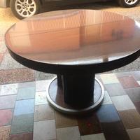 TAVOLO ALLUNGABILE CON SEDIE