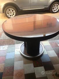 TAVOLO ALLUNGABILE CON SEDIE