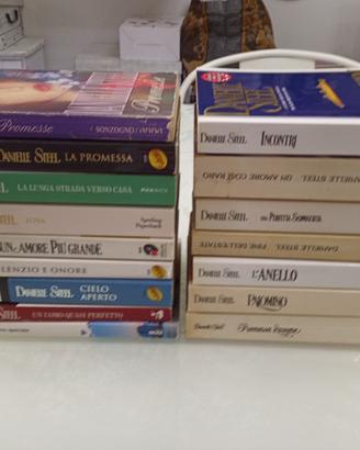 Lotto 16 libri romanzi sentimentali Danielle Steel