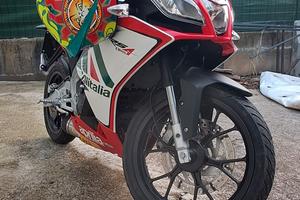 Aprilia rs4 125 Livrea Alitalia Max Biaggi