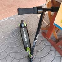 monopattino elettrico Razor 