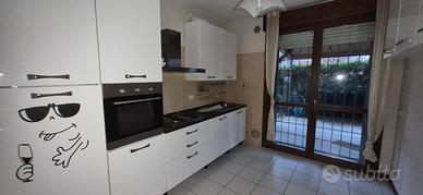 CUCINA lineare 330 cm bianca laccata