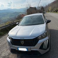 Peugeut 2008 Hybrid cambio automatico /luglio 2025