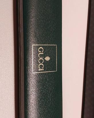 Scatola orologio Gucci