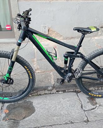 bici MTB Cube stereo m 27,5