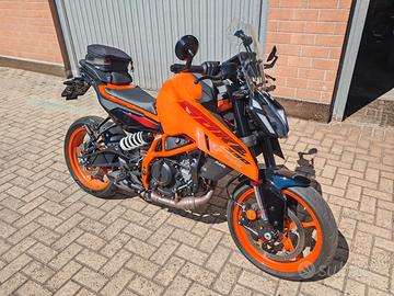KTM DUKE 390 2024