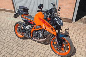 KTM DUKE 390 2024