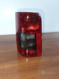 Fanale posteriore sinistro Citroen Berlingo con po