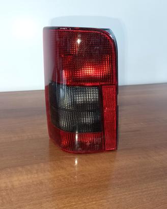 Fanale posteriore sinistro Citroen Berlingo con po