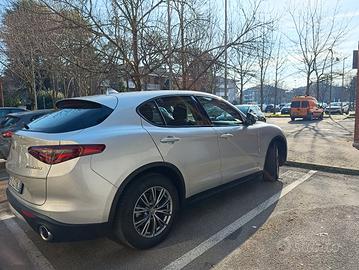  Alfa Romeo Stelvio 160 CV