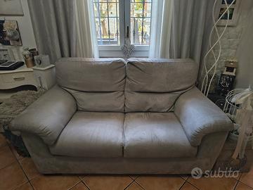 Coppia di divani 2 posti