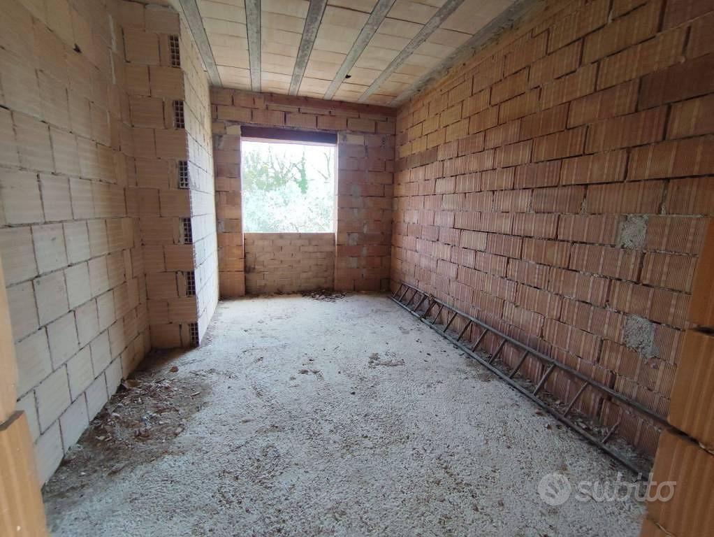 Casa – Poggio Nativo, Casali di Poggio Nativo - Altro