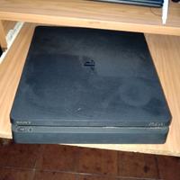 PLAYSTATION4 CON GIOCHI