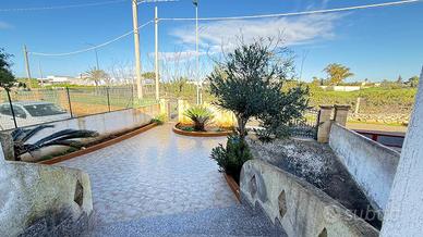 CASA INDIPENDENTE A RACALE