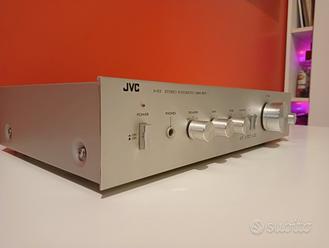 Amplificateur JVC AS-3 – Vintage Révisé – 22W – Entrées AUX – Argenté