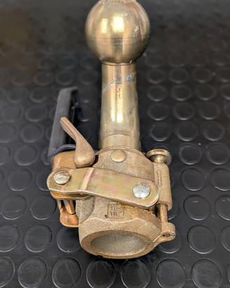 Gancio traino a sfera estraibile Ellebi - Nuovo