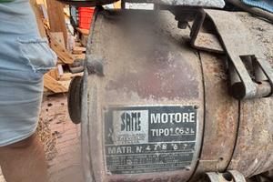 Motore a banco fisso