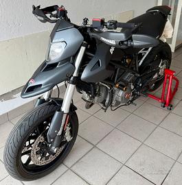 Ducati Hypermotard 796 Depotenziata (2010)