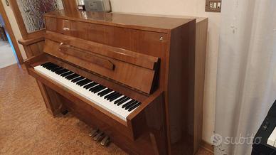 Pianoforte verticale