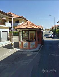 Garage 50 mq parco del lago 2