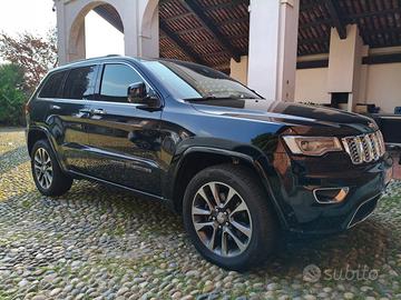 JEPP GRAND CHEROKEE