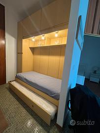 Mobile a ponte camera appena smontato