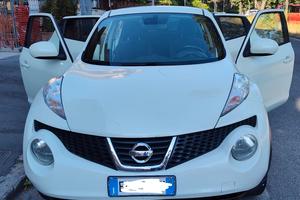 Nissan juke Tekna 1.6  4x4 cambio autom GPL