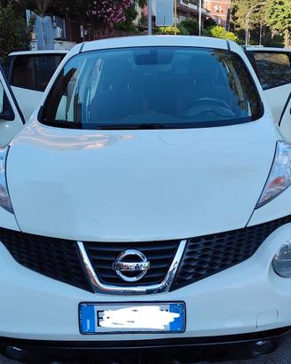 Nissan juke Tekna 1.6  4x4 cambio autom GPL