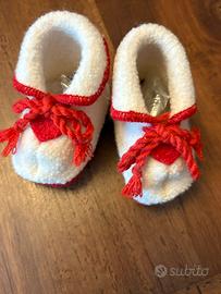 Scarpine in tessuto neonati