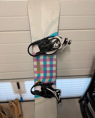 Snowboard Burton Feather 149 cm + attacchi Burton