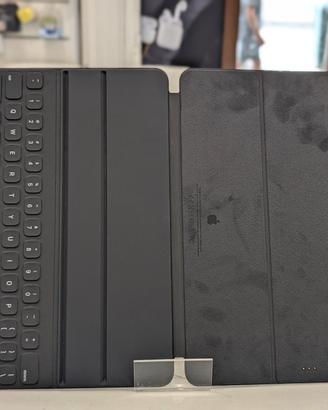 Apple Smart Keyboard 12.9 pari al nuovo promo