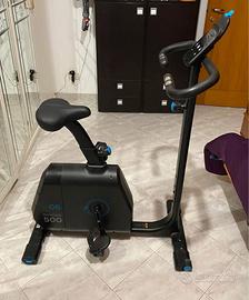 DOMYOS Cyclette 06 500 autoalimentata connessa