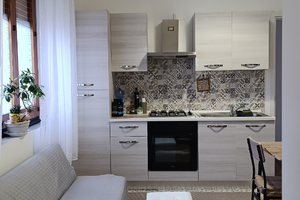 Monolocale estivo a Locri