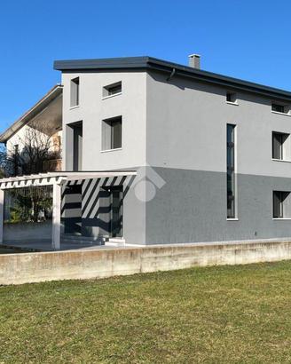 PORZIONE DI BIFAMILIARE A CASSOLA