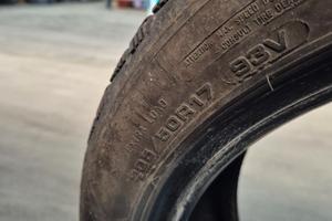 gomme invernali 205/50R17