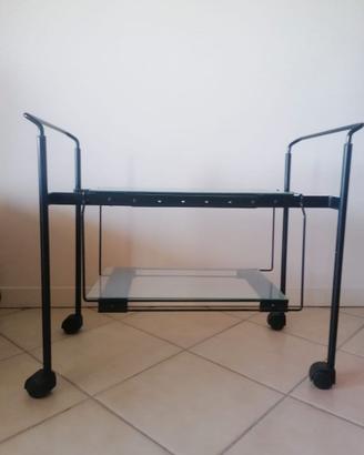 Carrello porta TV Zanotta “Teulada” di design