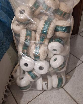 Filo di cotone per uncinetto