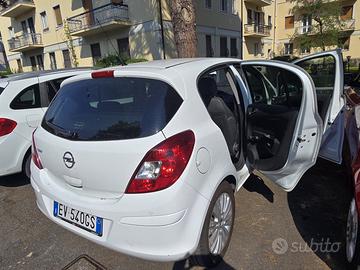 Opel Corsa automatica 150.000km PASSAGGIO COMPRESO