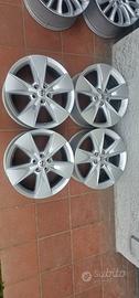 4 cerchi 18 originali Volvo XC 40 XC60 C30 C40 C70
