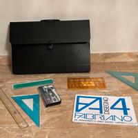 Set da disegno tecnico