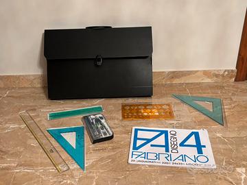 Set da disegno tecnico