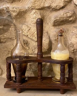 Antico porta olio e aceto in legno tornito
