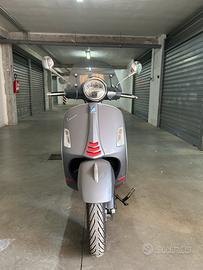 Vespa 300 gts