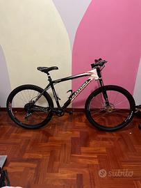 Bicicletta mtb cannondale taurine full carbon
