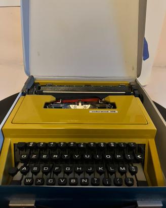 Macchina da scrivere Olivetti Underwood 310