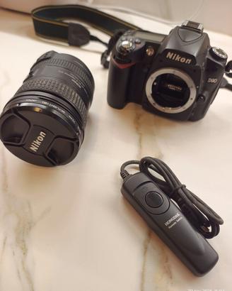 NIKON D90