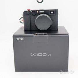 Fujifilm X100VI Black 649 Scatti